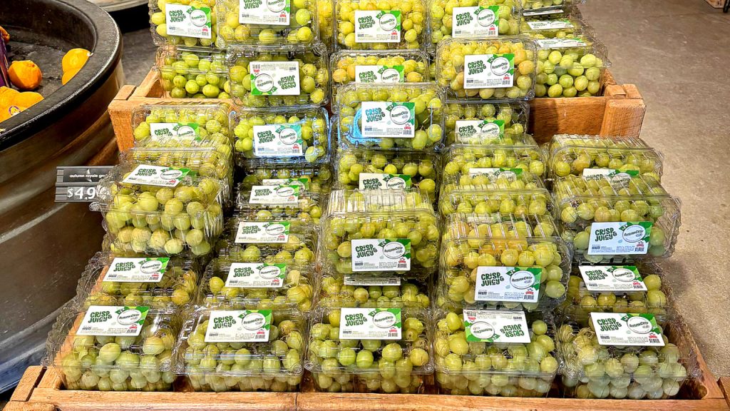 Although red grapes have reigned supreme during recent years, green grapes are gaining ground in North America.