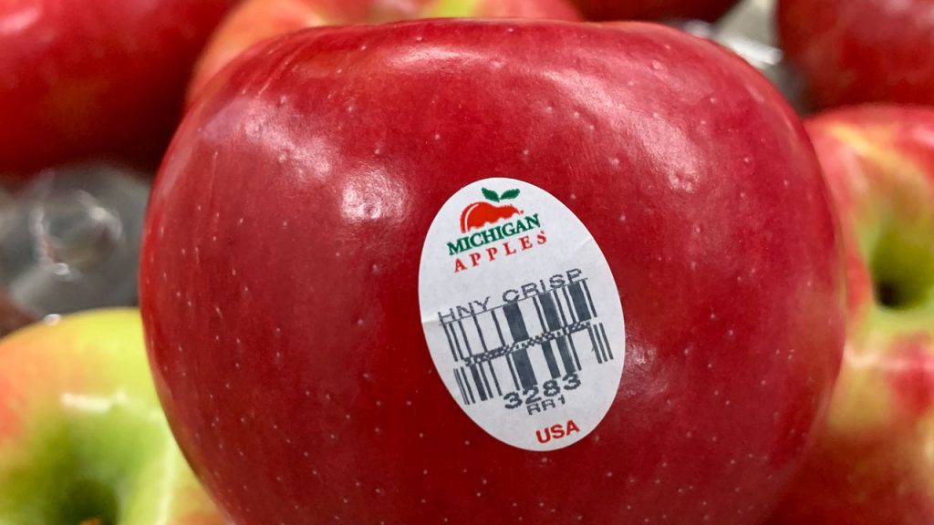 The Michigan Apple Committee reports that Michigan apples are sold through 12,000 retail grocery stores across the U.S.
