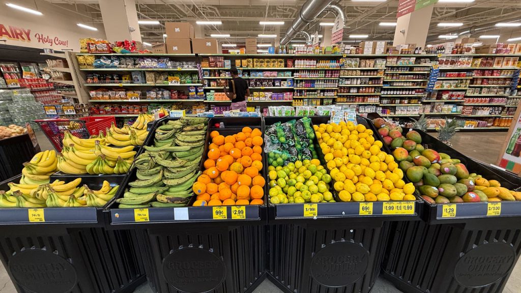 The University City Grocery Outlet added eight ALCO tables to its initial set to increase variety and offer a more spread-out department. The tables focus on produce that is in season and sale items on the tables.