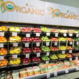 Hen House Market Produce Display