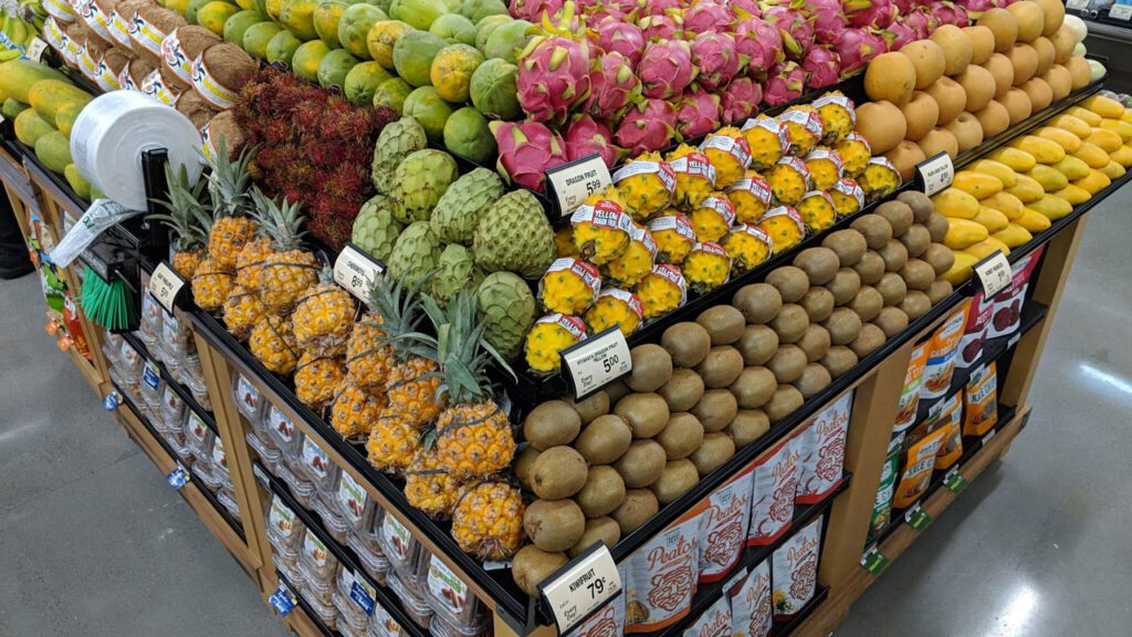 Retailers can create a tropical-themed display with kiwis alongside other exotic fruits such as dragon fruit and pineapples.