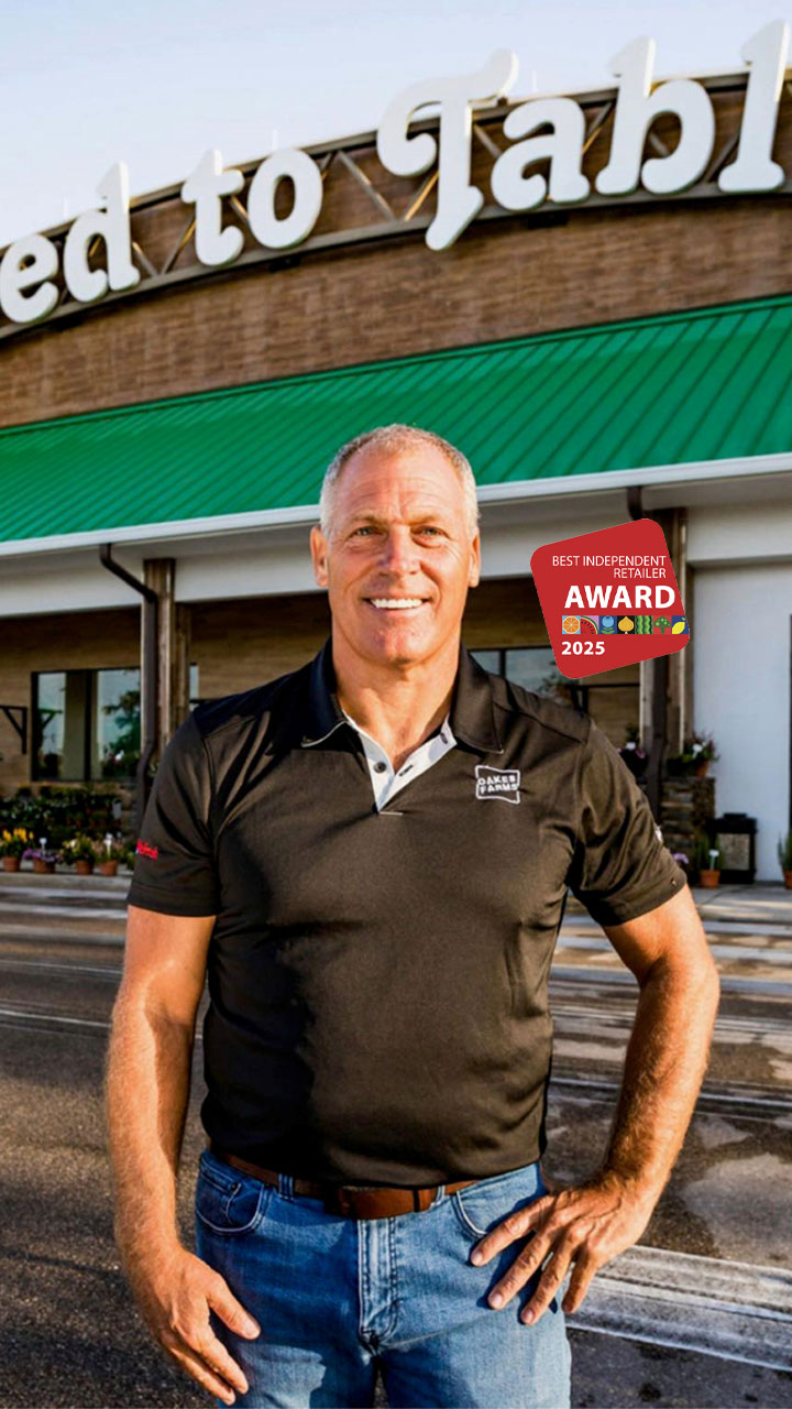 Coconut Point Sets the Scene for Festive Fun | Naples Illustrated, image size:720x1280