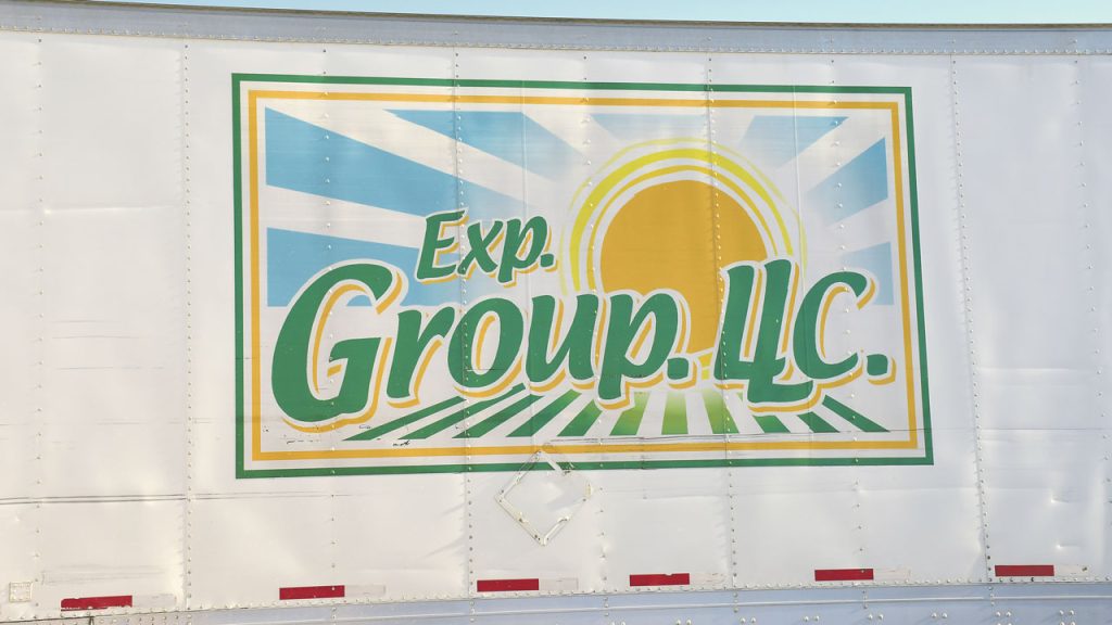 PRODUCE BUSINESS PHOTOS