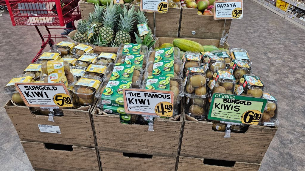 A recent third-party study revealed that doubling a kiwifruit display led to a 96% increase in dollar sales. More retail space means more sales.