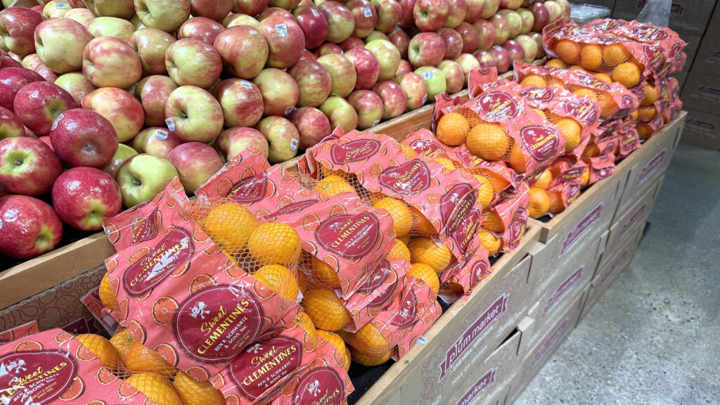 Ben B. Schwartz & Sons, Detroit, MI, is offering new bagging and repacking services based on customer demand, such as new mesh citrus bags.