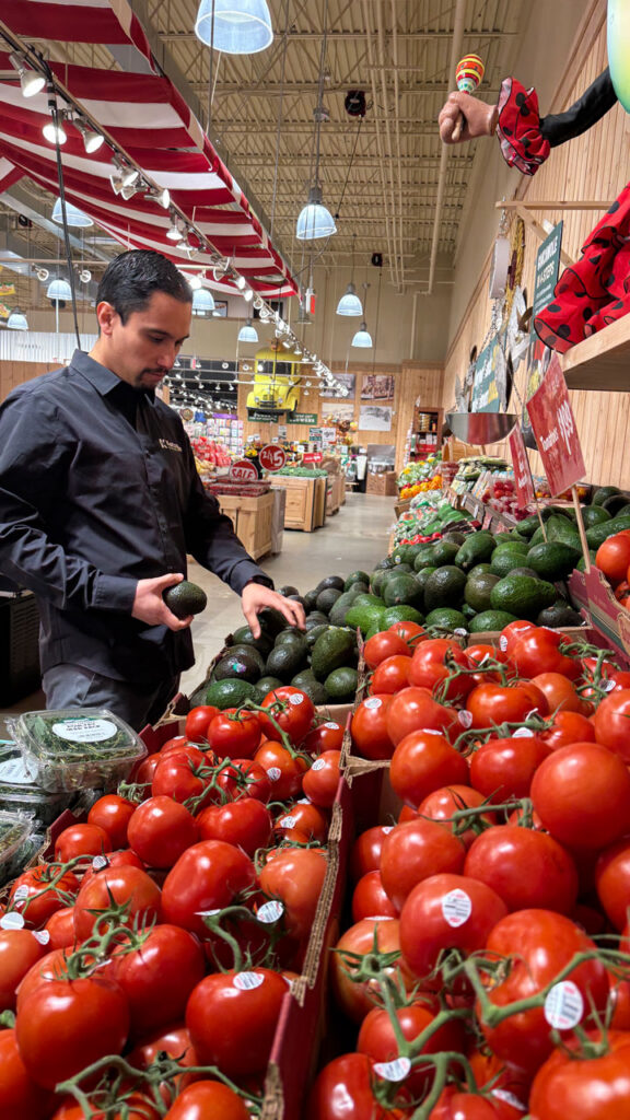 Katzman Distribution is focused on all categories related to fresh and beyond, says Victor Savanello, vice president merchandising and business development. “That is what our customers want and expect.”
